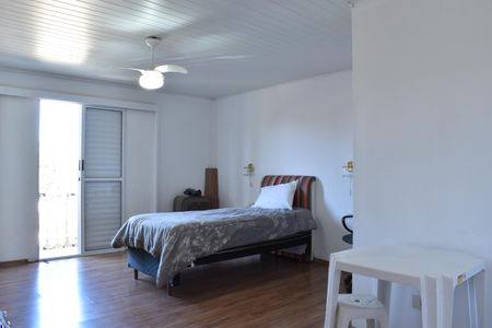 Casa de condomínio para alugar com 300m², 3 quartos e 4 vagasSuíte 2