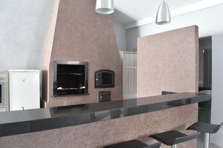 Casa de condomínio para alugar com 300m², 3 quartos e 4 vagasÁrea comum - Salão de festas