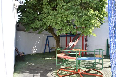 Casa de condomínio para alugar com 300m², 3 quartos e 4 vagasÁrea comum - Playground