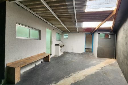 Casa à venda com 360m², 5 quartos e sem vagaÁrea de Serviço
