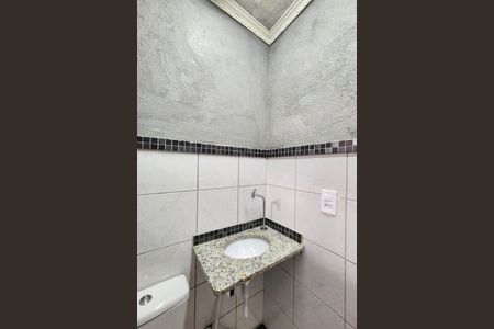 Casa à venda com 360m², 5 quartos e sem vagaBanheiro 2