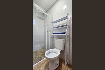 Studio para alugar com 18m², 1 quarto e sem vaga Studio para alugar com 18m², 1 quarto e sem vagaBanheiro