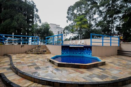 Apartamento para alugar com 53m², 1 quarto e 1 vagaPiscina