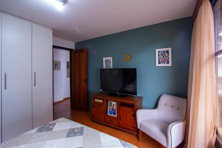 Casa de condomínio à venda com 199m², 3 quartos e 2 vagas Casa de condomínio à venda com 199m², 3 quartos e 2 vagasQuarto