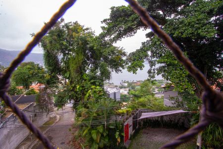 Casa de condomínio à venda com 199m², 3 quartos e 2 vagas Casa de condomínio à venda com 199m², 3 quartos e 2 vagasVista da varanda