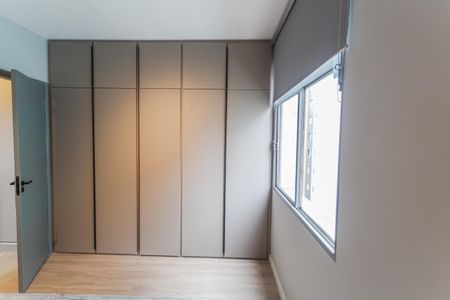 Apartamento à venda com 50m², 1 quarto e 1 vaga Apartamento à venda com 50m², 1 quarto e 1 vagaArmário do Quarto