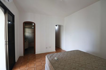 Apartamento para alugar com 228m², 4 quartos e 2 vagas Apartamento para alugar com 228m², 4 quartos e 2 vagasQuarto Suíte