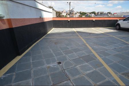 Apartamento à venda com 60m², 2 quartos e 2 vagasGaragem