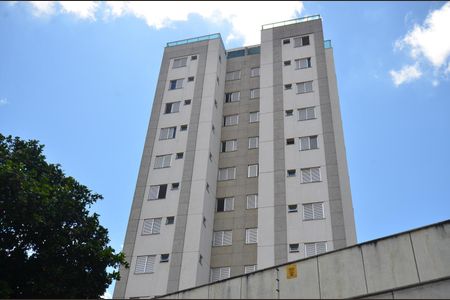 Apartamento à venda com 60m², 2 quartos e 2 vagasFachada