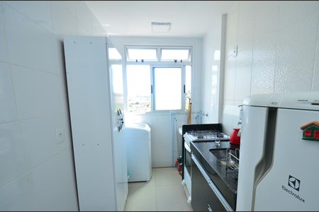 Apartamento à venda com 60m², 2 quartos e 2 vagasCozinha