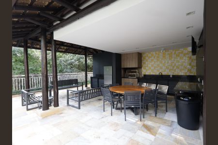 Apartamento à venda com 95m², 2 quartos e 2 vagasÁrea comum - Churrasqueira