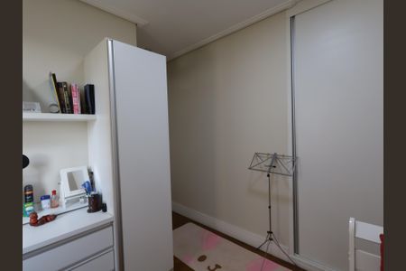 Apartamento à venda com 95m², 2 quartos e 2 vagasSuíte 2