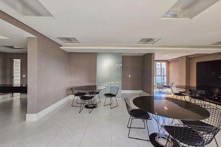 Apartamento à venda com 72m², 2 quartos e 2 vagasÁrea comum - Salão de festas