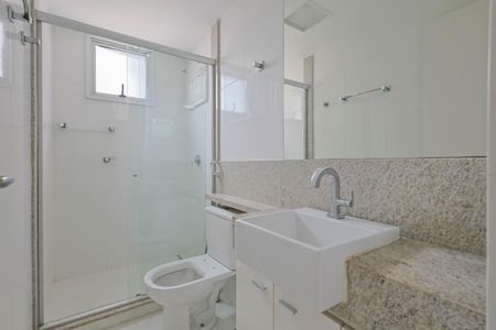 Apartamento à venda com 72m², 2 quartos e 2 vagasBanheiro da Suíte 2