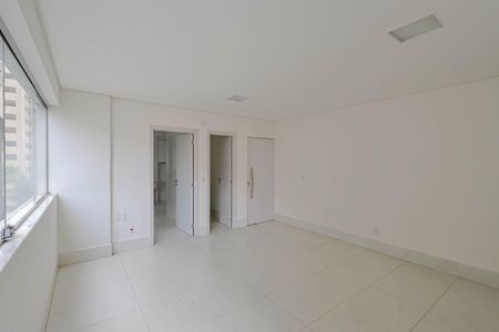Apartamento à venda com 72m², 2 quartos e 2 vagasSala