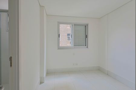 Apartamento à venda com 72m², 2 quartos e 2 vagasSuíte 1