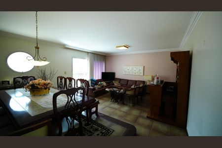 Apartamento à venda com 137m², 3 quartos e 2 vagasSala