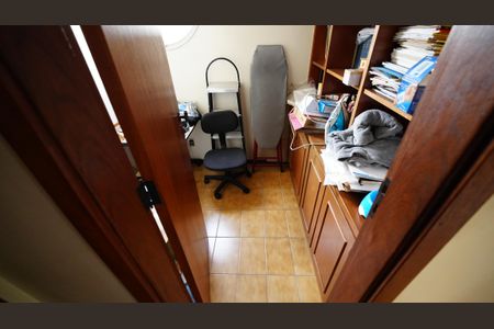 Apartamento à venda com 137m², 3 quartos e 2 vagasEscritório
