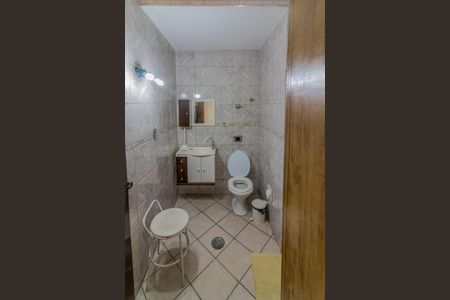 Casa à venda com 109m², 4 quartos e 1 vagaBanheiro Social