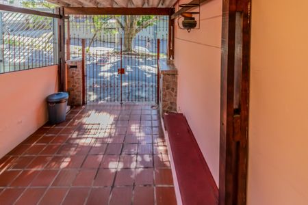 Casa à venda com 109m², 4 quartos e 1 vagaGaragem