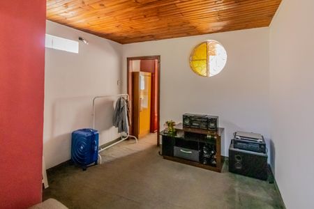 Casa à venda com 109m², 4 quartos e 1 vagaEdicula - Quarto 1