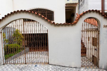 Casa à venda com 163m², 3 quartos e 5 vagasFachada