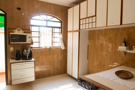 Casa à venda com 163m², 3 quartos e 5 vagasCozinha