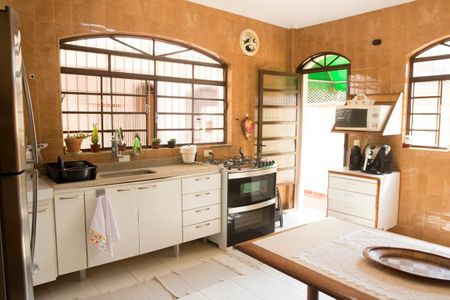 Casa à venda com 163m², 3 quartos e 5 vagasCozinha