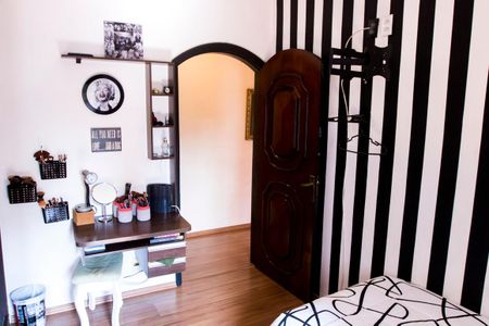 Casa à venda com 163m², 3 quartos e 5 vagasQuarto 2