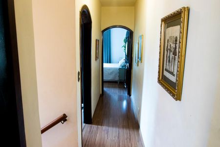 Casa à venda com 163m², 3 quartos e 5 vagasCorredor