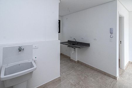 Apartamento à venda com 42m², 2 quartos e sem vaga Apartamento à venda com 42m², 2 quartos e sem vagaCozinha e Área de Serviço