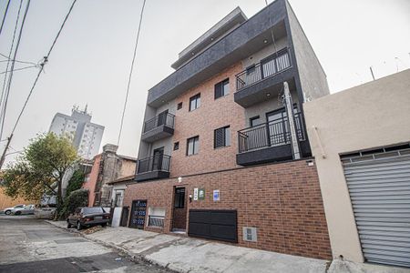 Apartamento à venda com 42m², 2 quartos e sem vaga Apartamento à venda com 42m², 2 quartos e sem vagaFachada e Placa