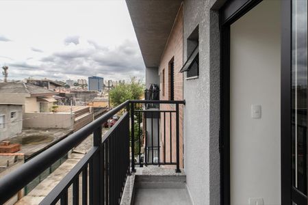 Apartamento à venda com 42m², 2 quartos e sem vaga Apartamento à venda com 42m², 2 quartos e sem vagaSacada