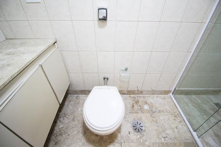 Apartamento à venda com 102m², 3 quartos e 1 vaga Apartamento à venda com 102m², 3 quartos e 1 vagaBanheiro