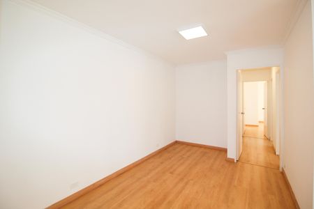 Apartamento à venda com 102m², 3 quartos e 1 vaga Apartamento à venda com 102m², 3 quartos e 1 vagaSala