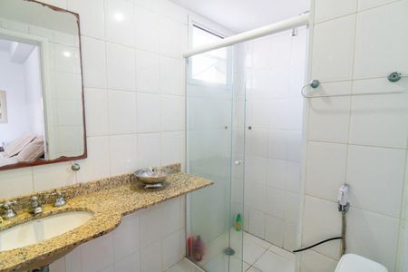 Apartamento à venda com 104m², 3 quartos e 2 vagasBanheiro da Suíte