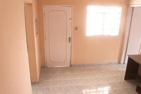 Casa à venda com 279m², 4 quartos e 6 vagasSala 2