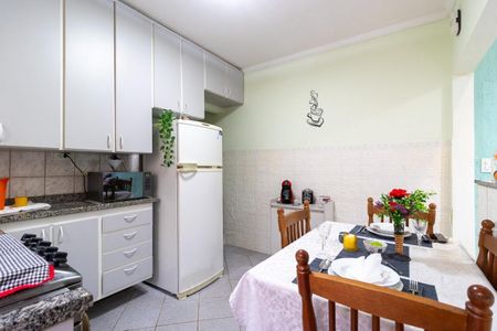Casa à venda com 175m², 3 quartos e 2 vagas