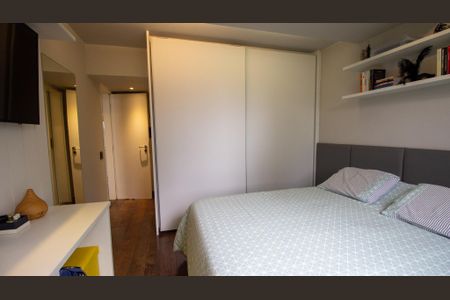 Apartamento à venda com 205m², 4 quartos e 3 vagasSuíte 2