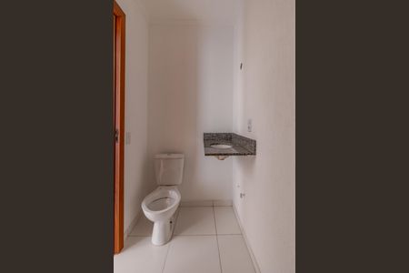 Casa à venda com 179m², 3 quartos e 2 vagasBanheiro