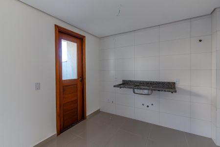 Casa à venda com 179m², 3 quartos e 2 vagasCozinha e Área de Serviço