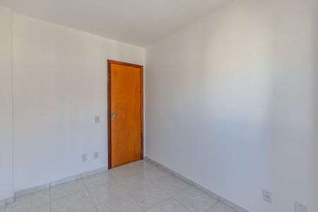 Casa à venda com 179m², 3 quartos e 2 vagasQuarto 2