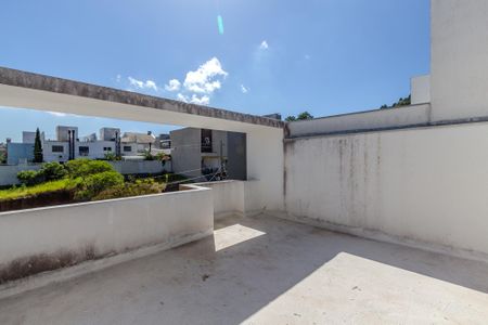 Casa à venda com 179m², 3 quartos e 2 vagasTerraço