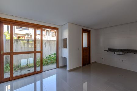 Casa à venda com 179m², 3 quartos e 2 vagasCozinha e Área de Serviço