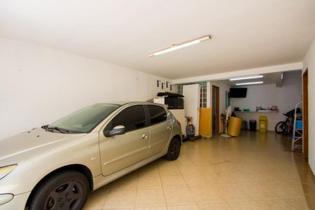 Casa à venda com 243m², 3 quartos e 5 vagasEspaço gourmet/Garagem