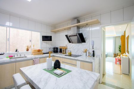 Casa à venda com 243m², 3 quartos e 5 vagasCozinha