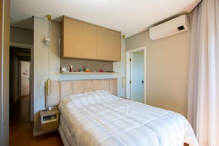 Casa à venda com 243m², 3 quartos e 5 vagasSuíte