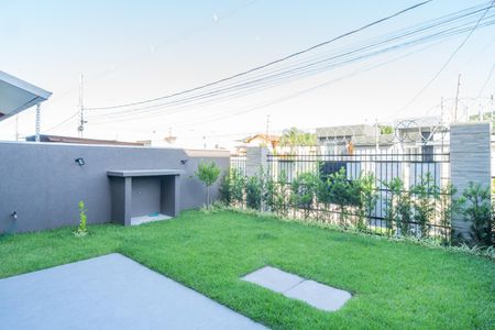 Casa de condomínio à venda com 154m², 3 quartos e 3 vagasQuintal