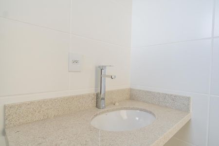 Casa de condomínio à venda com 154m², 3 quartos e 3 vagasBanheiro da Suíte