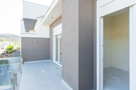 Casa de condomínio à venda com 154m², 3 quartos e 3 vagasVaranda do Quarto 1 e 2